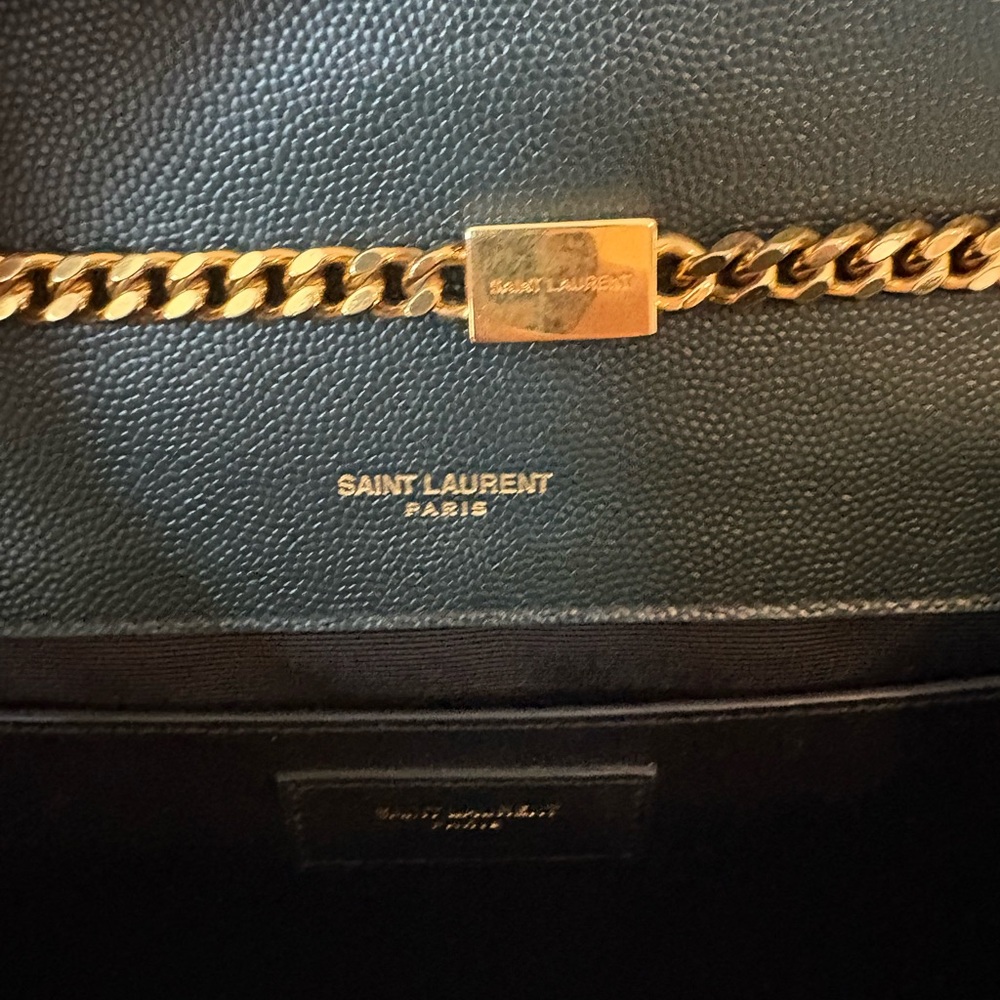 Authentic Yves Saint Laurent Kate Dark Green Crossbody with Gold Chain - Picture 5 of 10